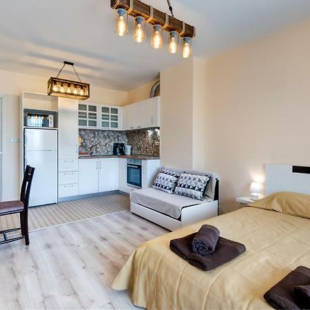 Studio Zia 3- Great Place In Lazur Apartment Бургас Екстериор снимка